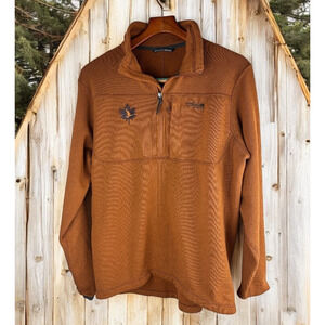 Sitka Large quarter zip in rust or burnt orange